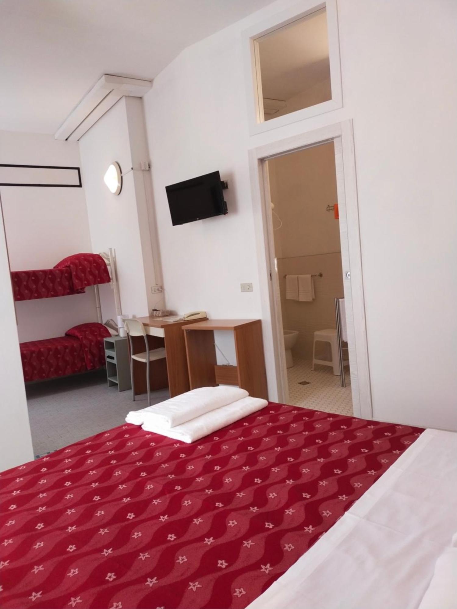 Hotel Goldene Rose Rimini Exteriér fotografie