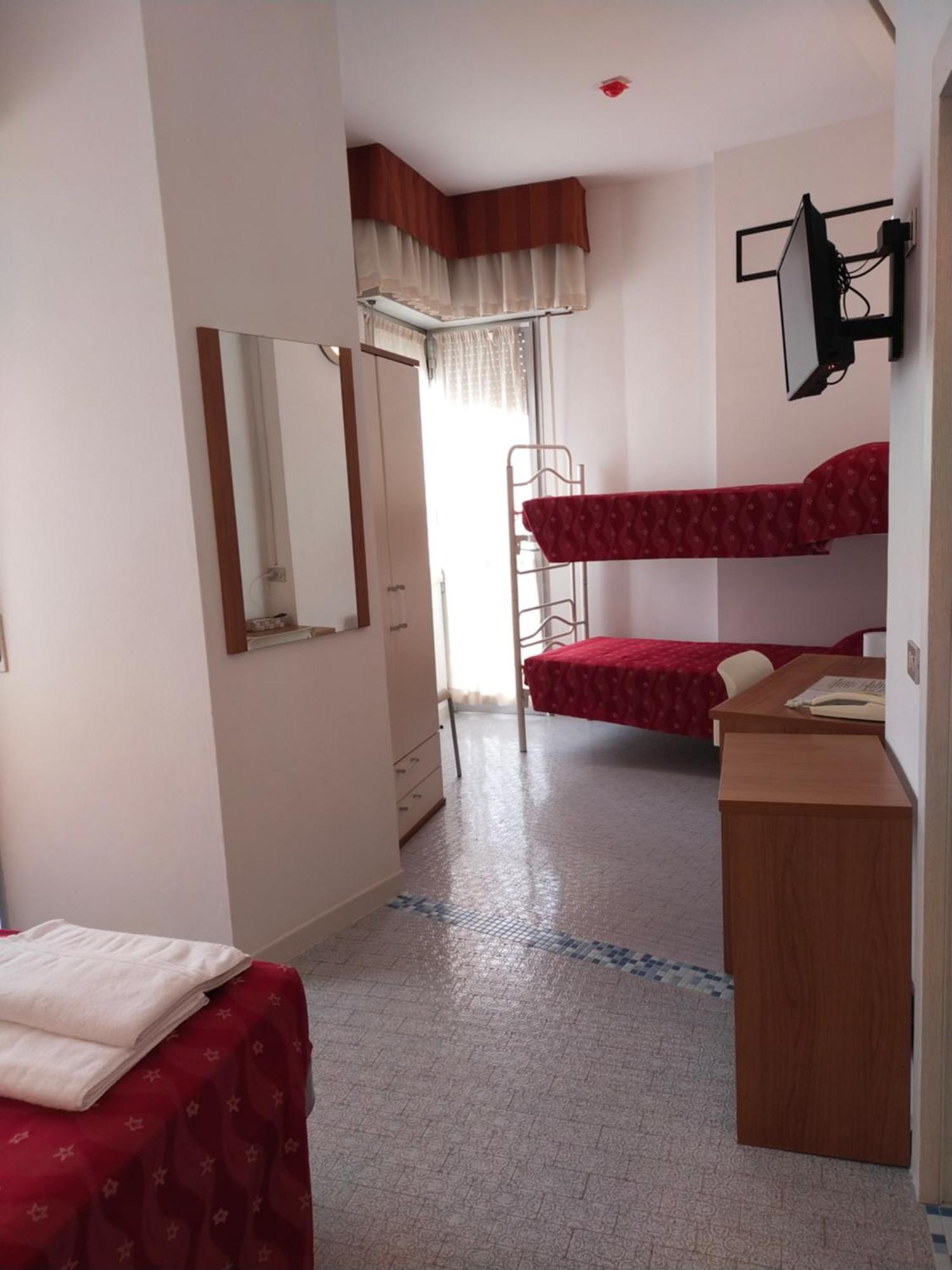 Hotel Goldene Rose Rimini Exteriér fotografie